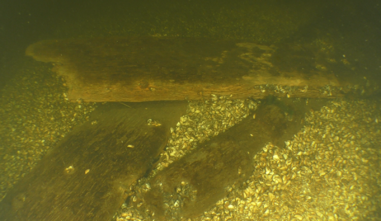 У Запоріжжі на Дніпрі добігають кінця підводні дослідження двох старовинних затонулих суден