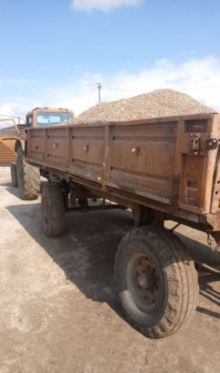 На Азовському узбережжі в Запорізькій області зловили чорного копача з двома тоннами піску