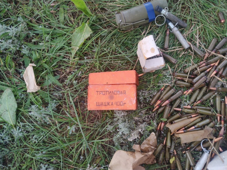 В Запорожской области на берегу моря был оставлен пакет с взрывчаткой