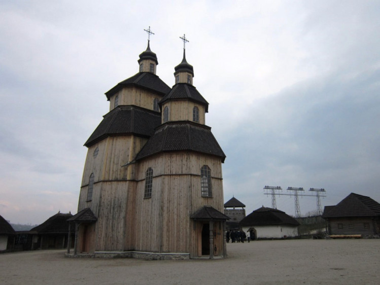 Действующая козацкая церковь на Хортице